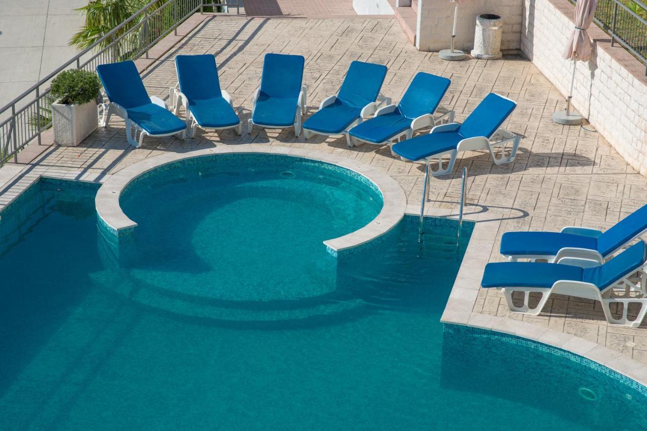 Kotor Vista Apartments D6 מראה חיצוני תמונה